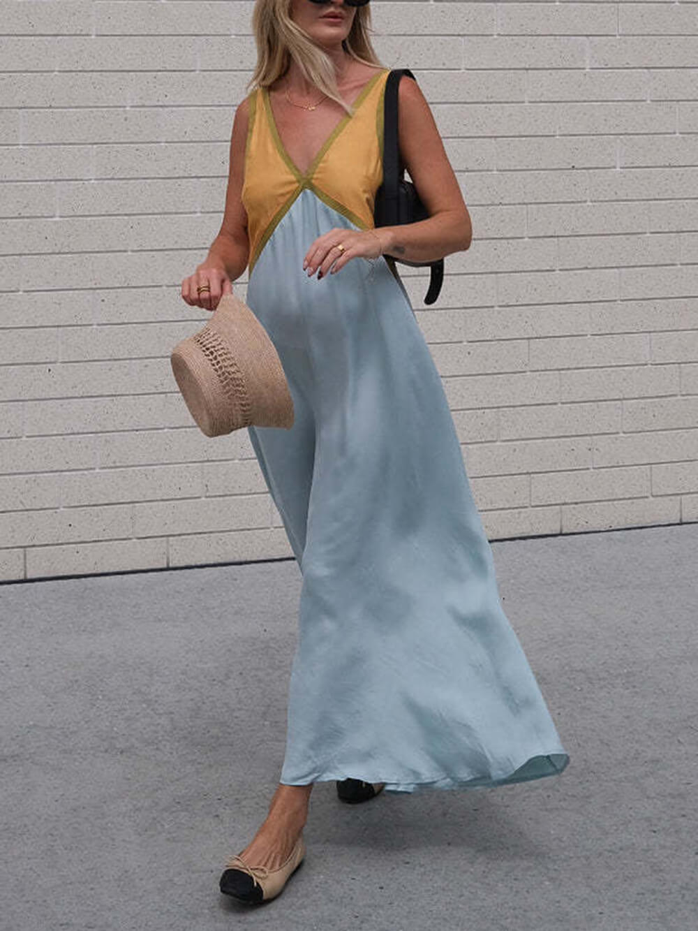 Robe contrastée col V