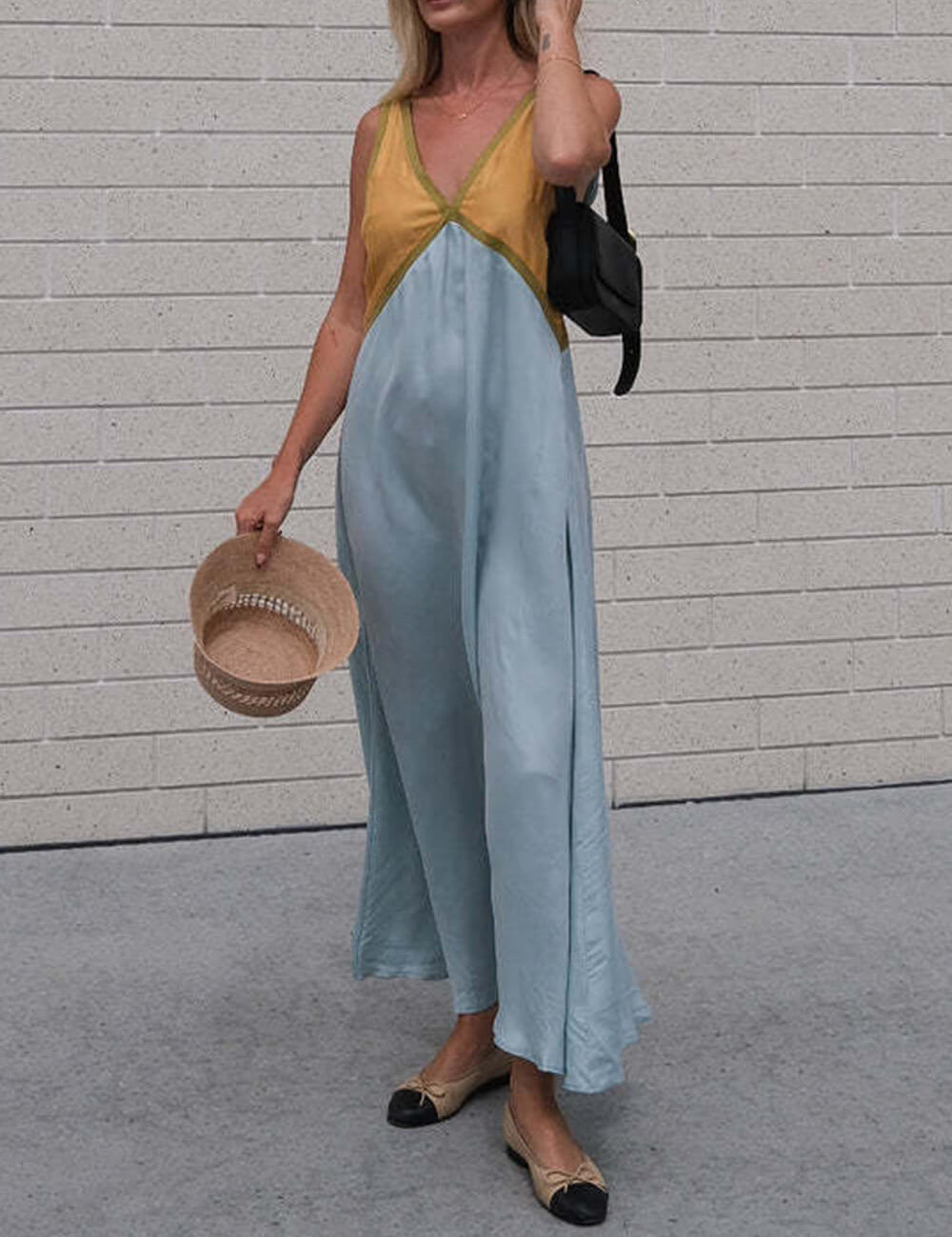 Robe contrastée col V