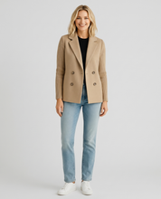 Manteau Sasha camel, porté — vue de face