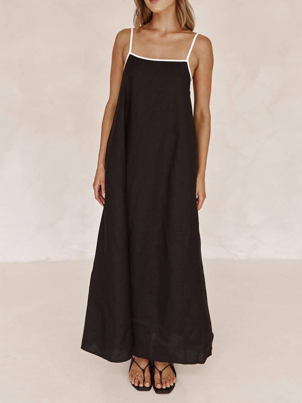 Robe contrastée à bretelles trapèze