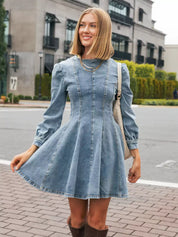 Robe courte en denim