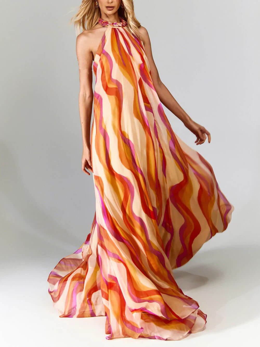 Robe longue élégante col licou tressé