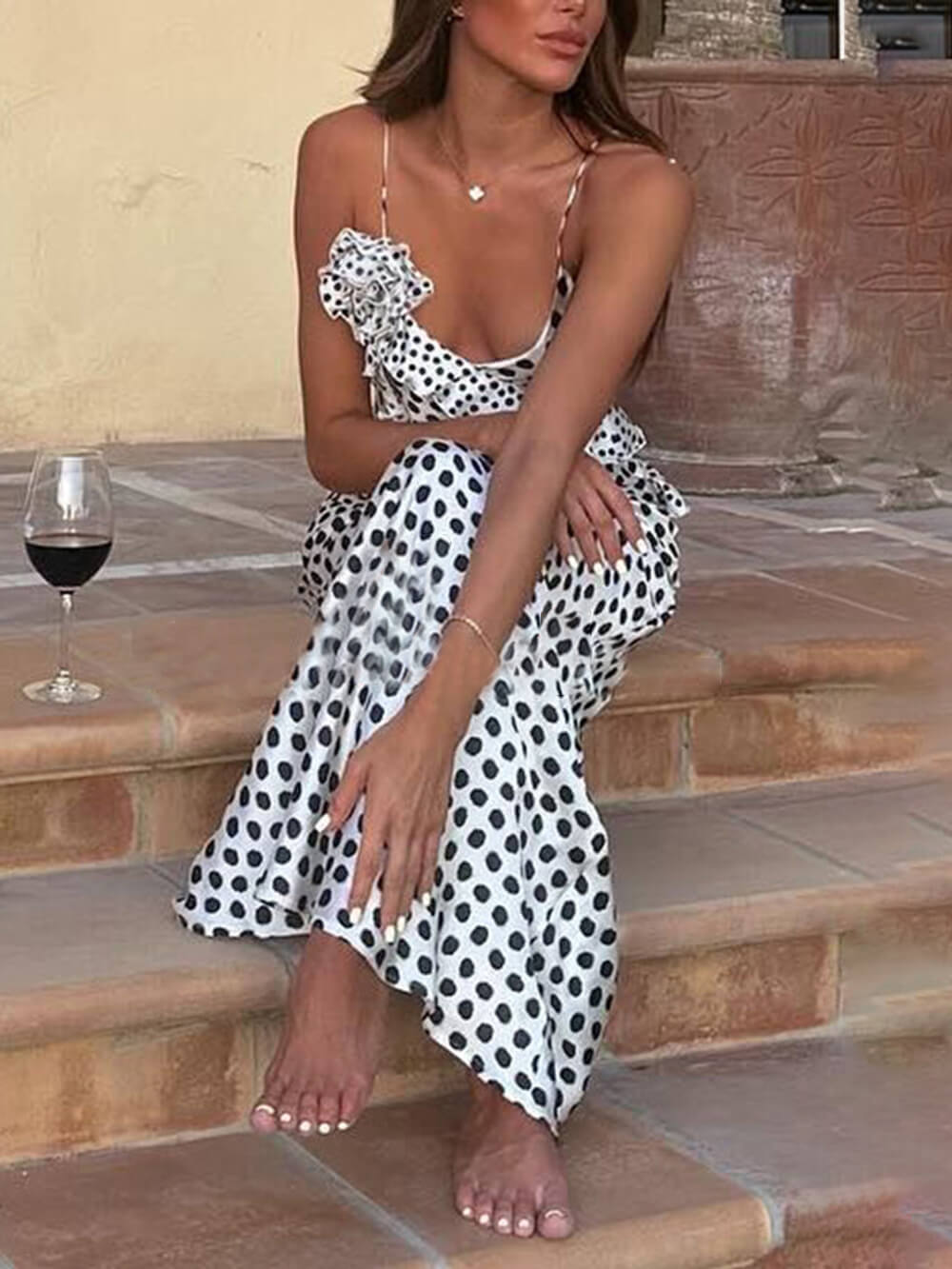 Robe longue à volants à pois à bretelles
