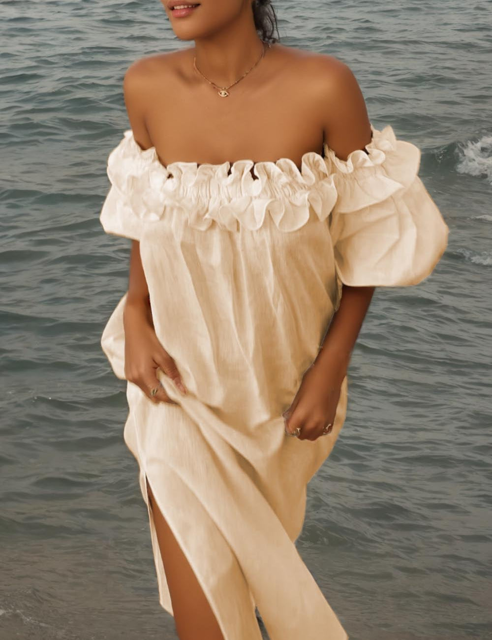 Robe mi-longue à volants épaules dénudées manches bouffantes