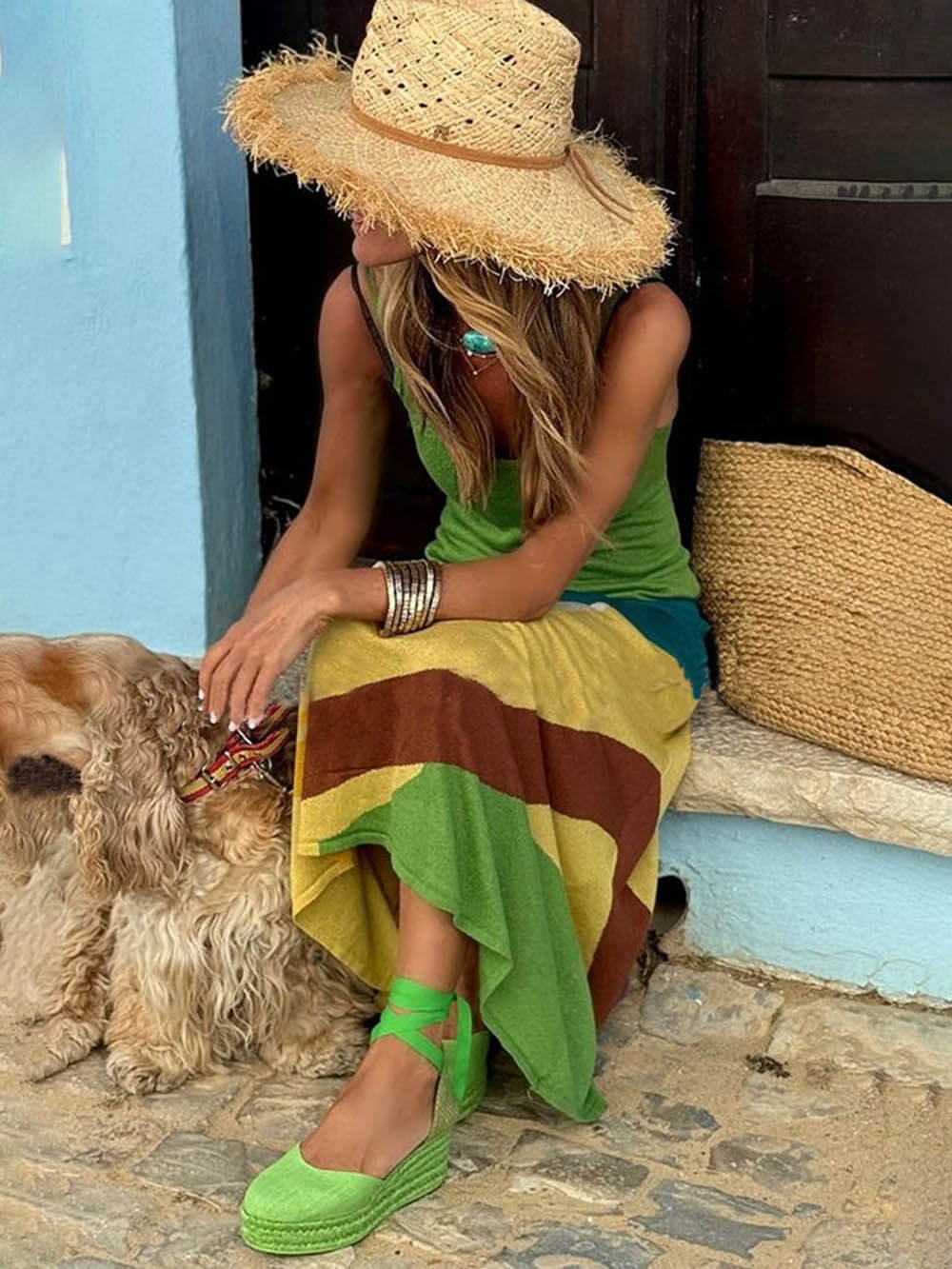 Robe longue unique dos nu ajustée