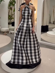 Robe longue classique col licou à carreaux