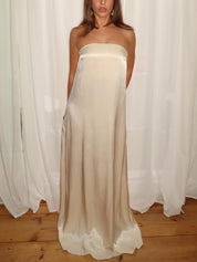 Robe longue élégante de soirée en satin