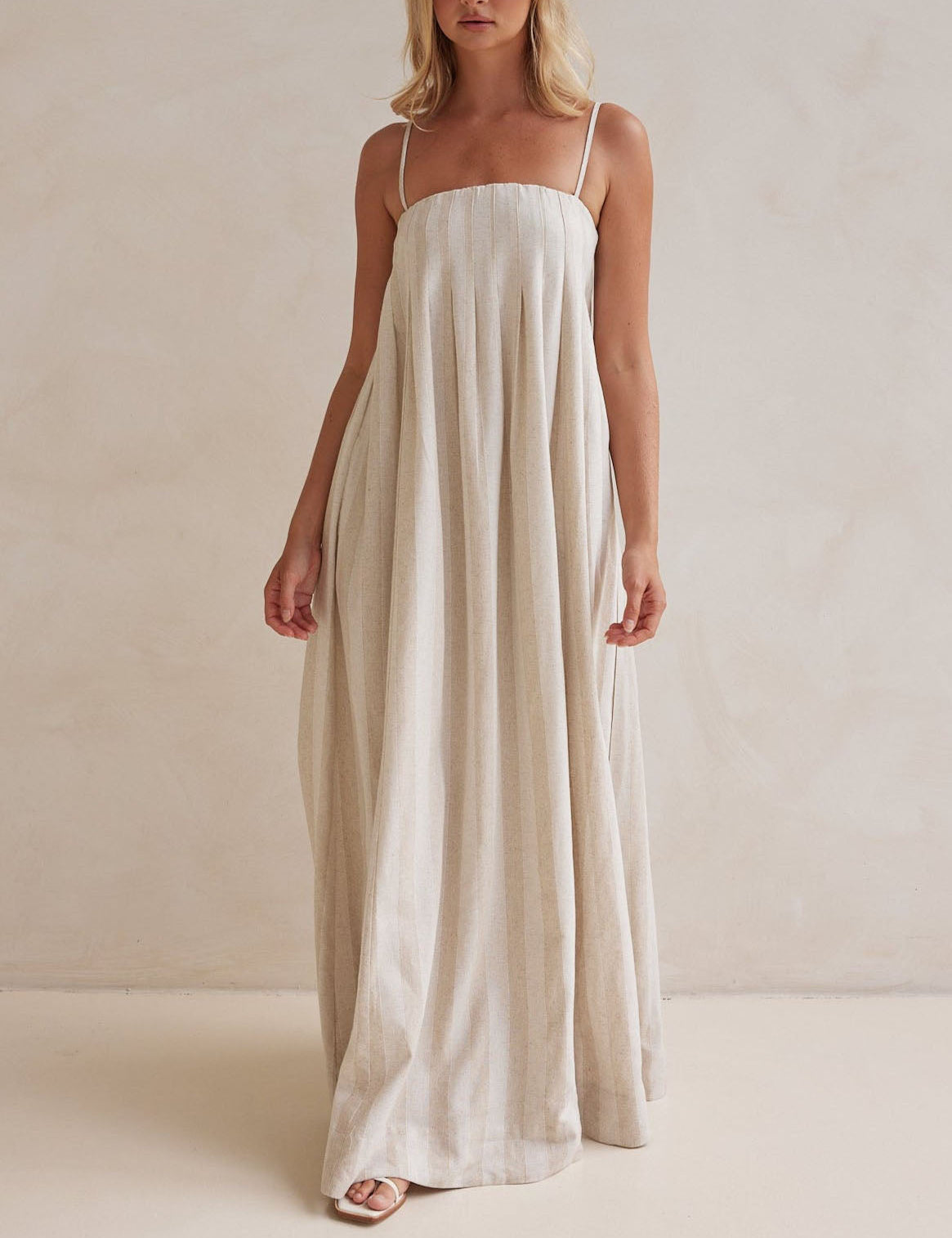 Robe longue décontractée rayée col licou