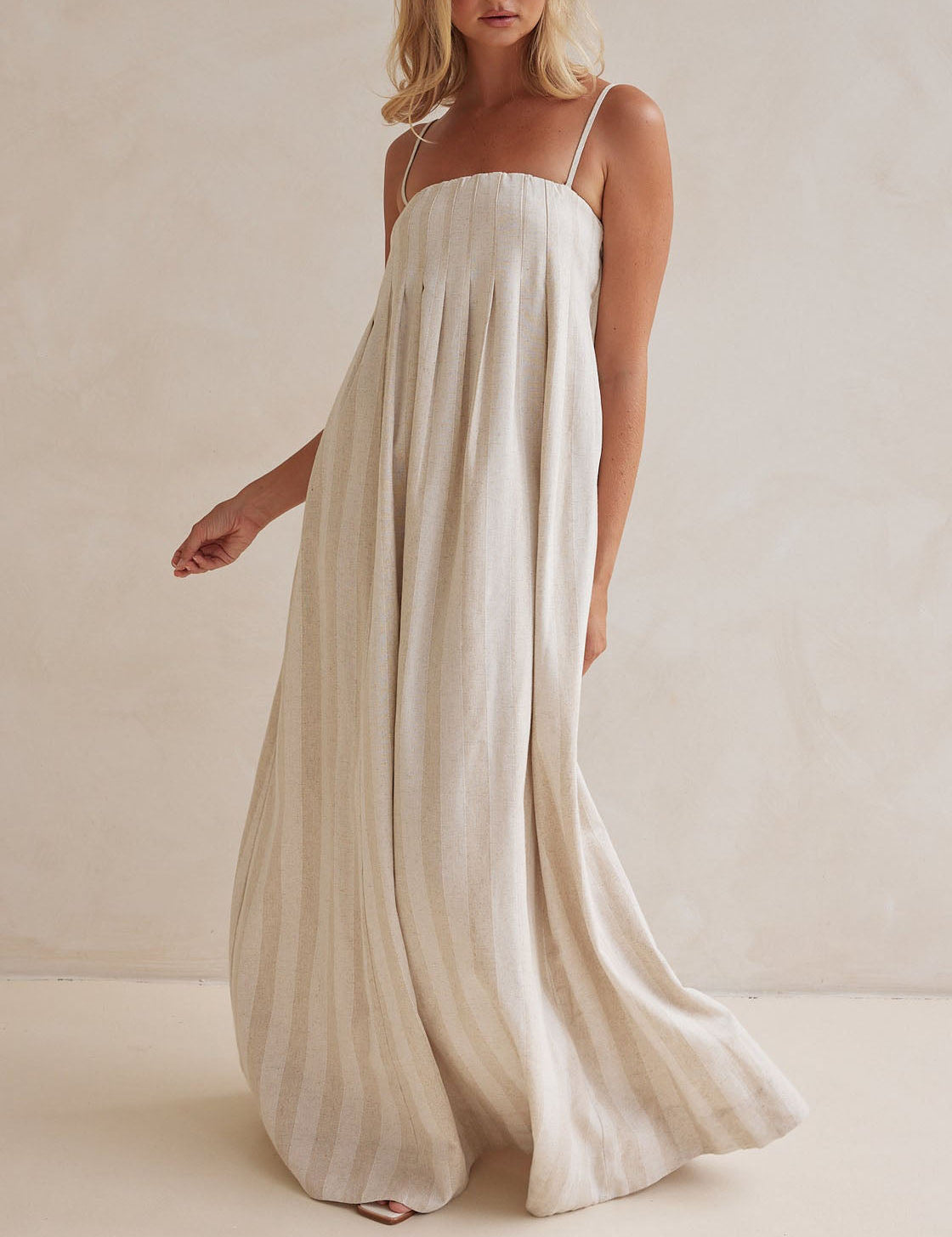 Robe longue décontractée rayée col licou