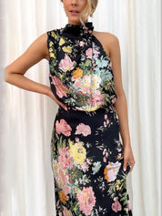 Robe longue fleurie col licou