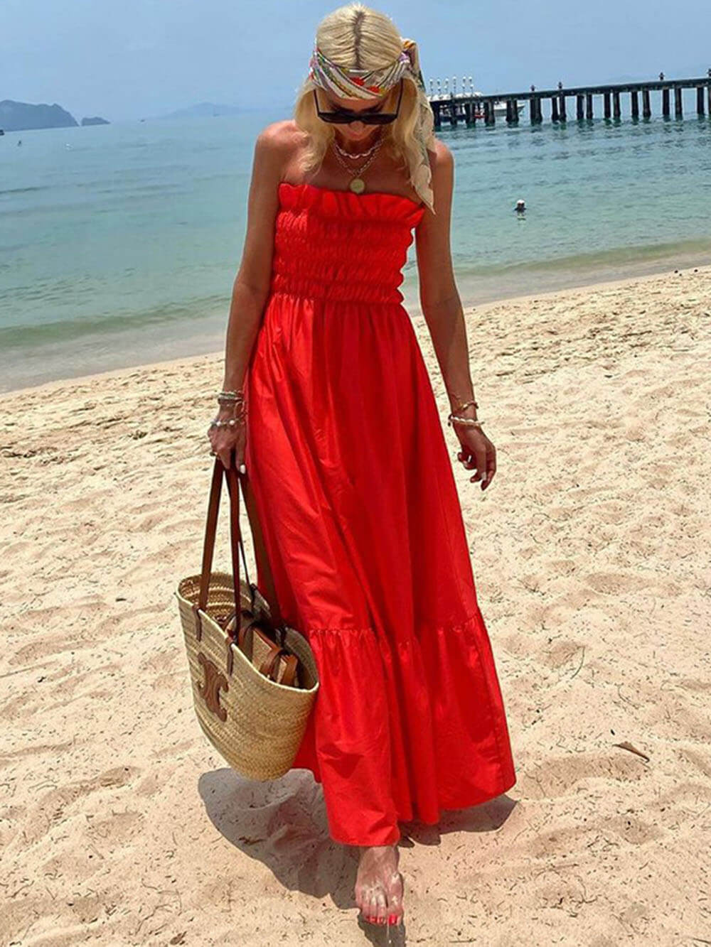 Robe longue épaules dénudées de vacances