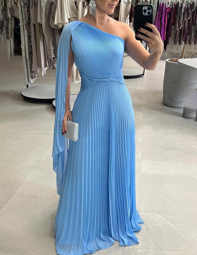 Robe longue élégante fluide plissée