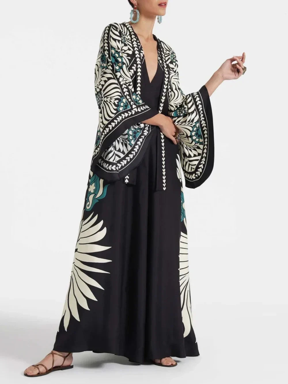 Robe longue Elegance manches cascade à imprimé floral