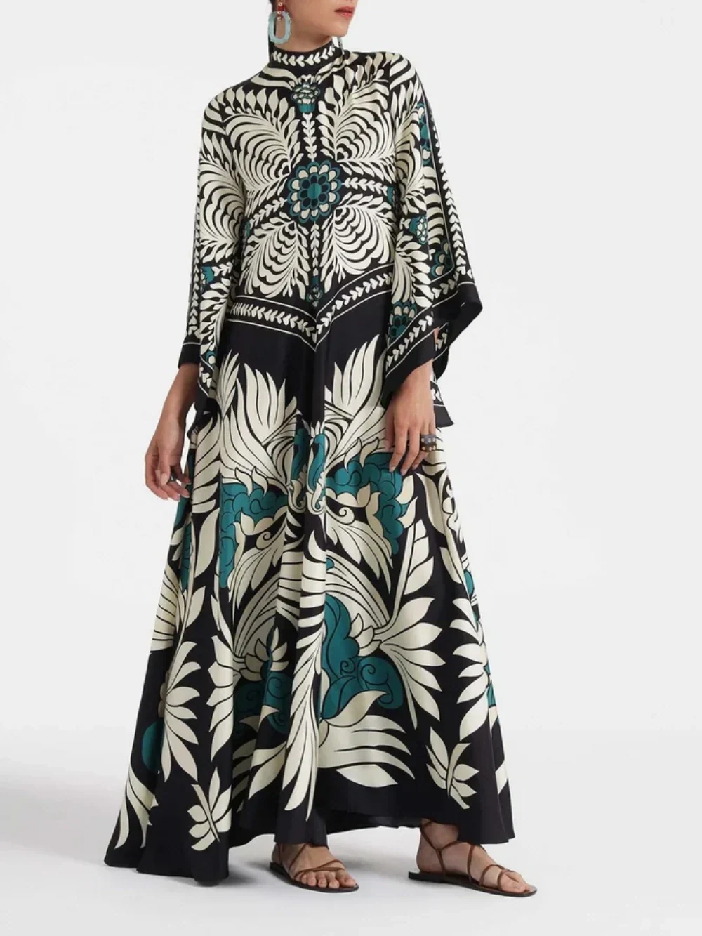 Robe longue Elegance manches cascade à imprimé floral