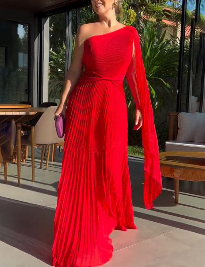 Robe longue élégante fluide plissée