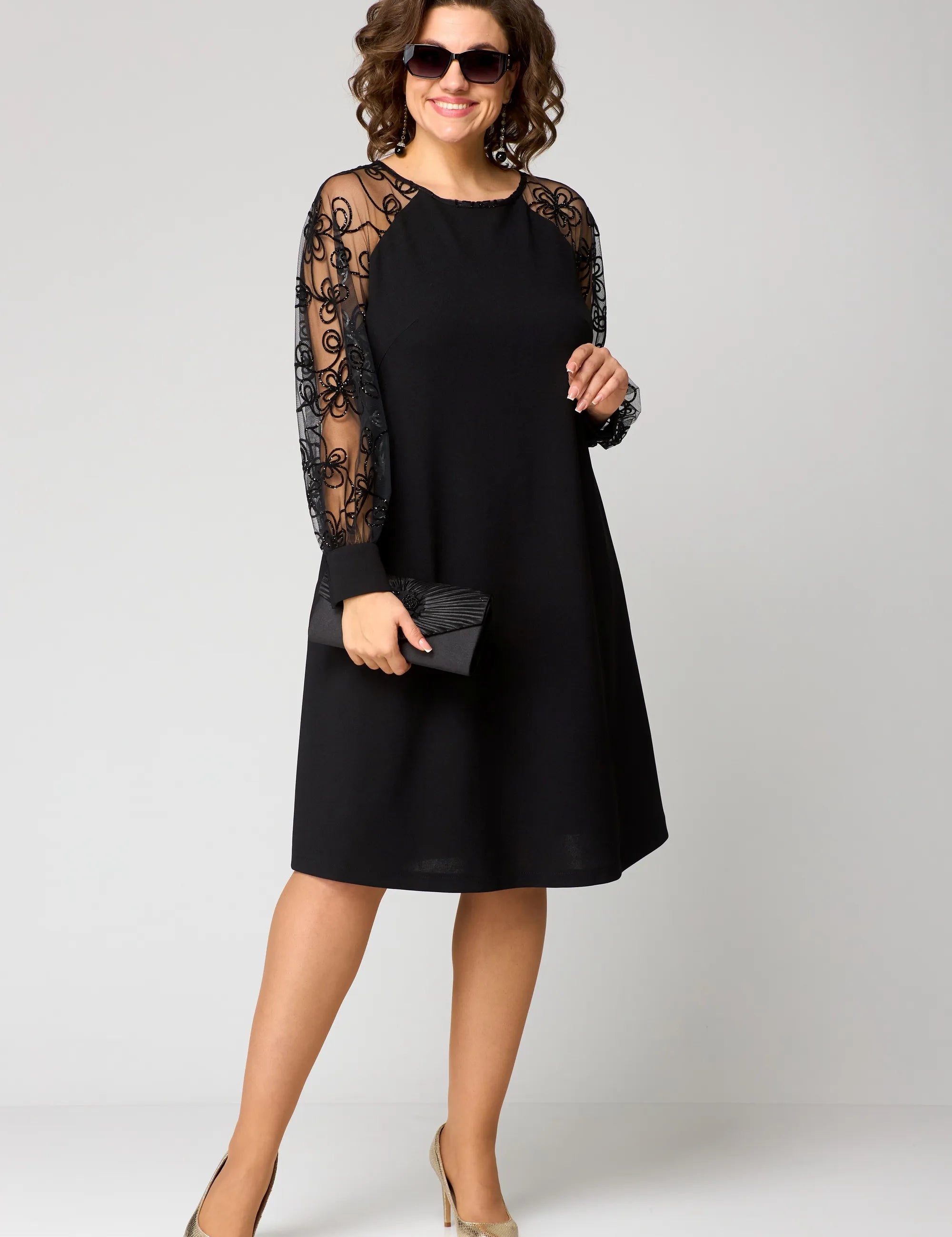 Robe Cora élégante en dentelle
