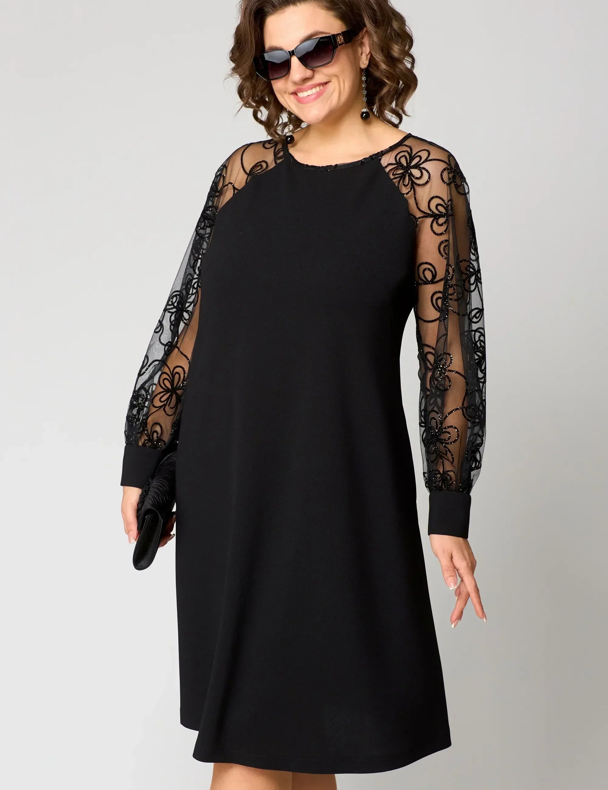 Robe Cora élégante en dentelle