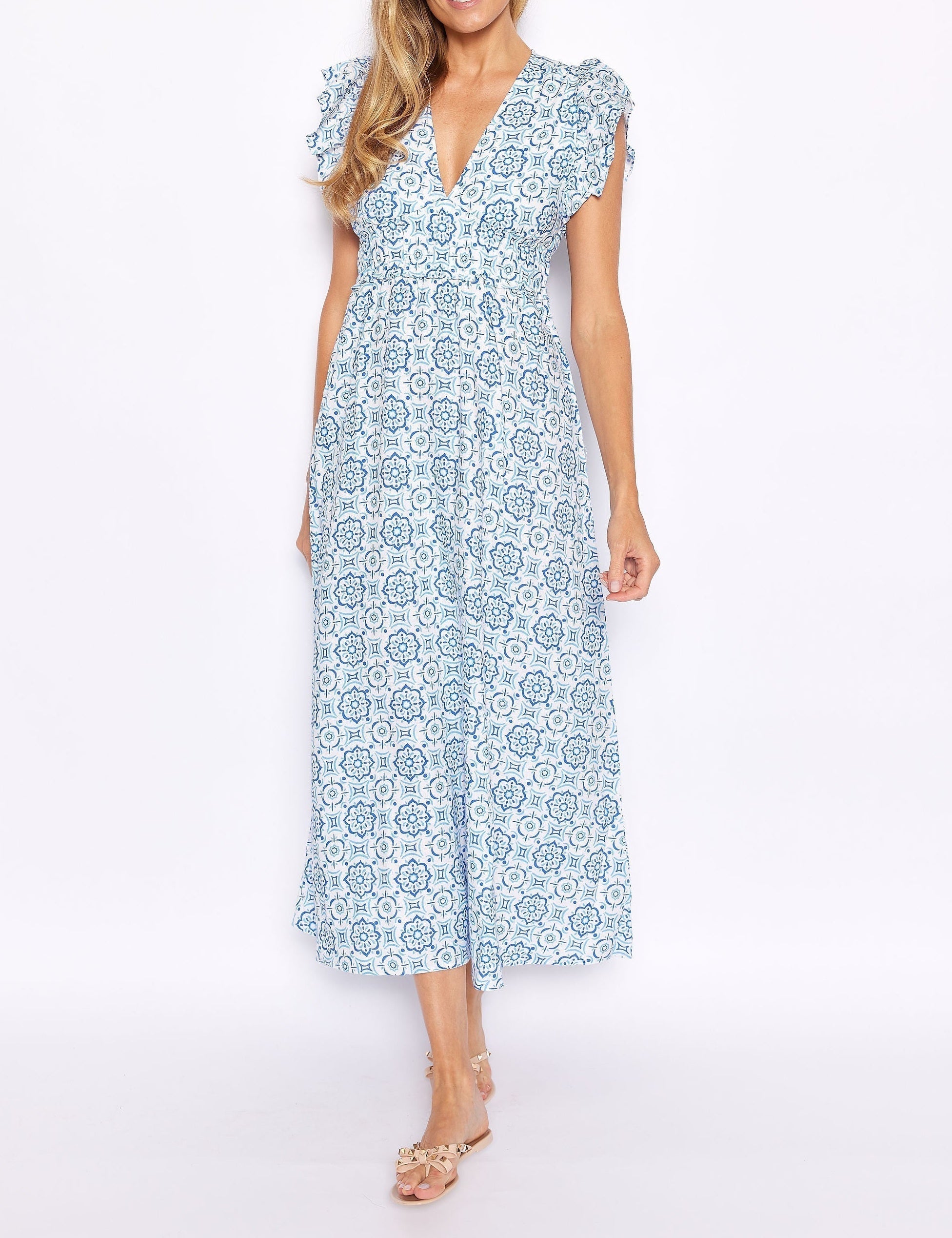 Robe longue à médaillon manches papillon col V