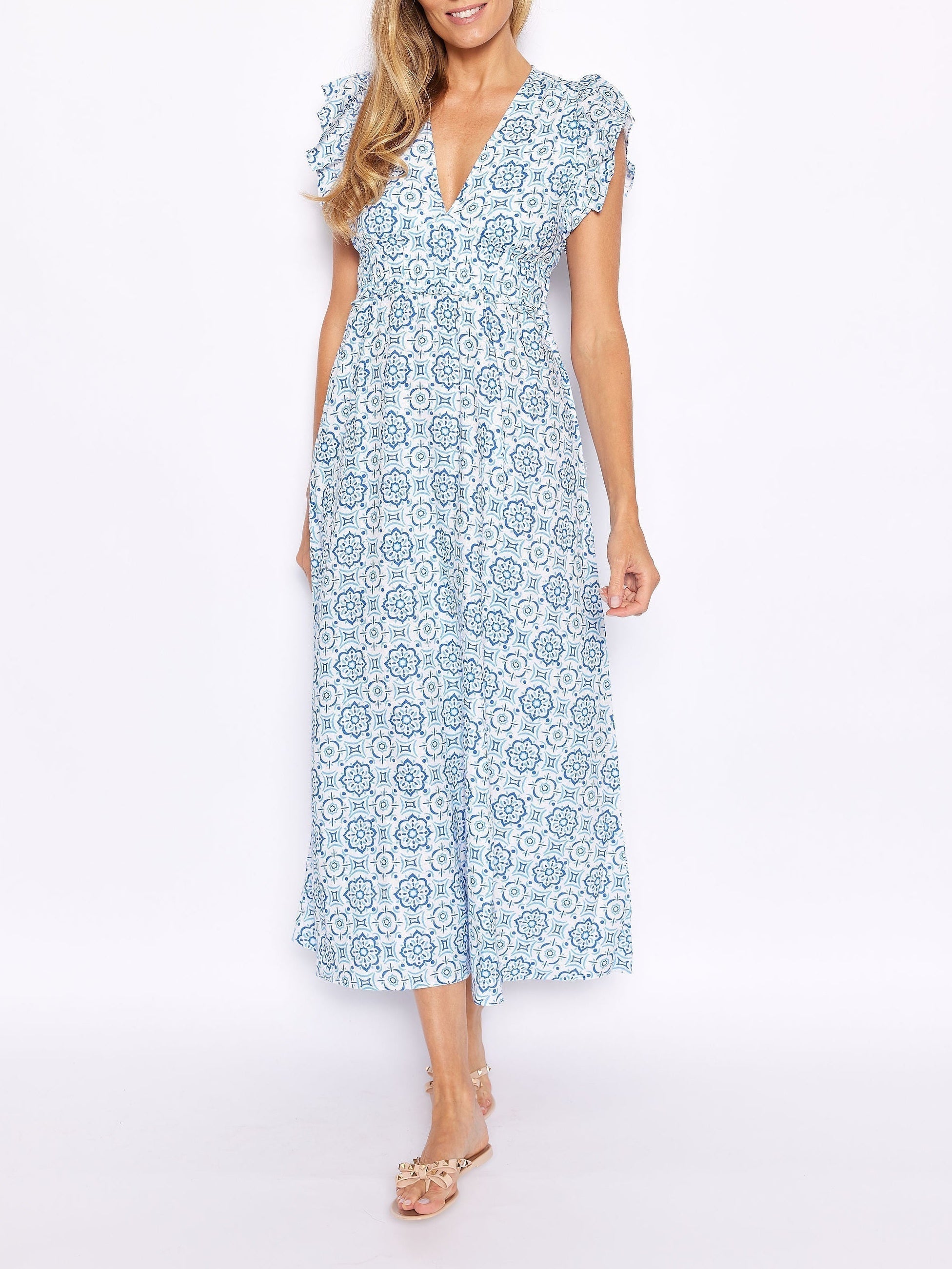 Robe longue à médaillon manches papillon col V