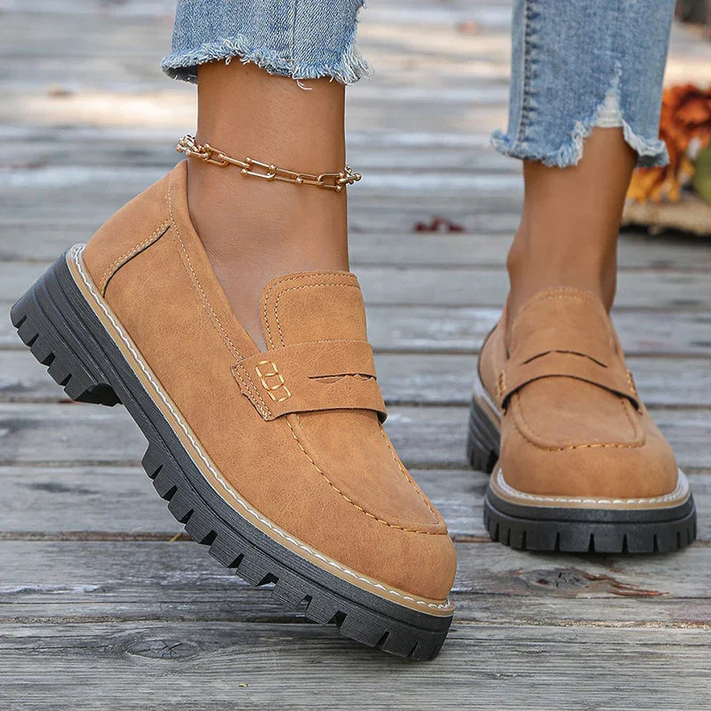 Mocassins Bromley à plateforme en daim