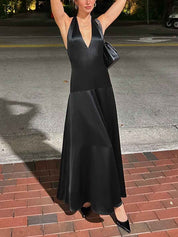 Robe longue élégante grand décolleté en V