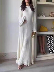 Robe longue élégante en maille manches trompette